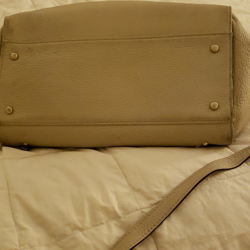 Kate Spade - Picture 6 of 9